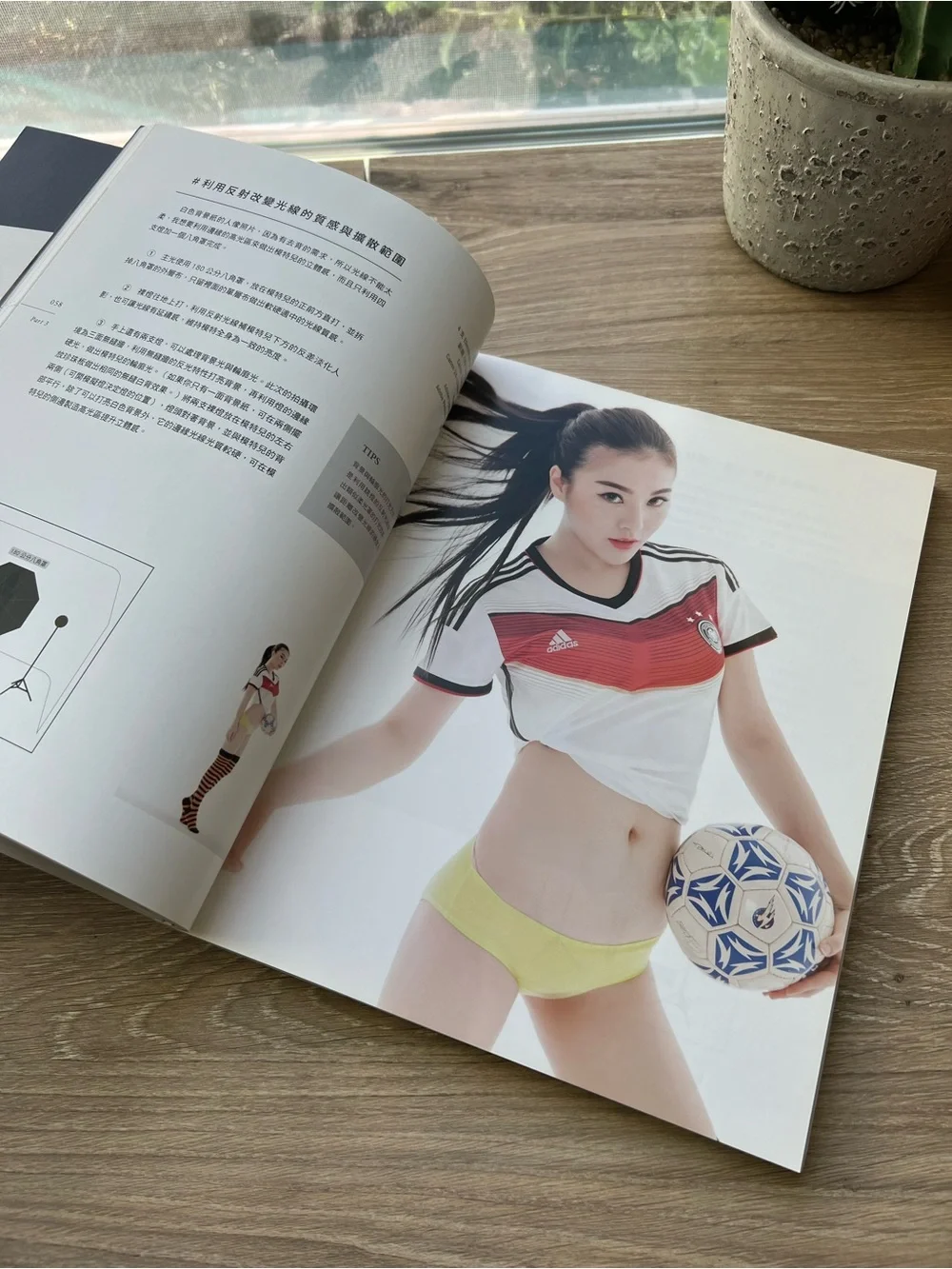⁠WOW Photography Lighting Guide Portrait Studio Location Zhang Mark Chinese Book